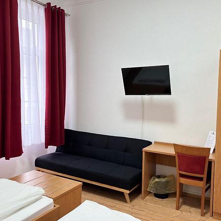 Hotel Restaurant Schwert Kehl Exteriör bild