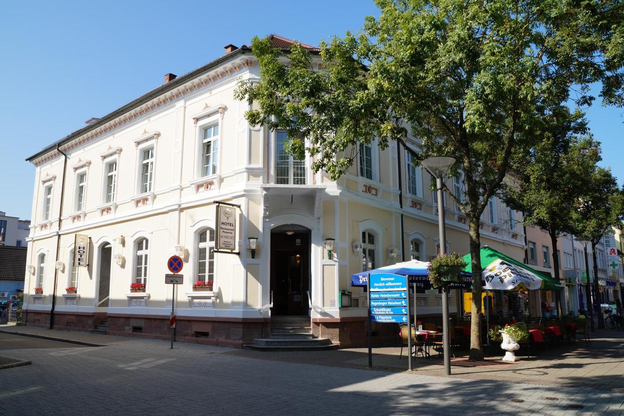 Hotel Restaurant Schwert Kehl Exteriör bild